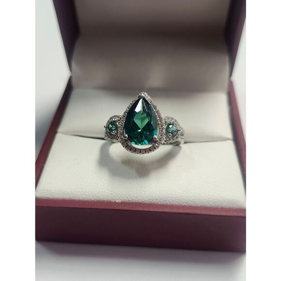 d'manis Jewelry - Sterling Silver Designer D'Manis Teardrop Emerald Green Halo Ring Size 8